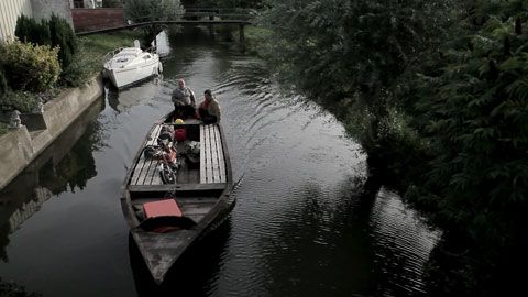 Thumbnail image for Au bord des canaux