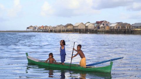 Thumbnail image for Les Badjos - Une vie sur les flots